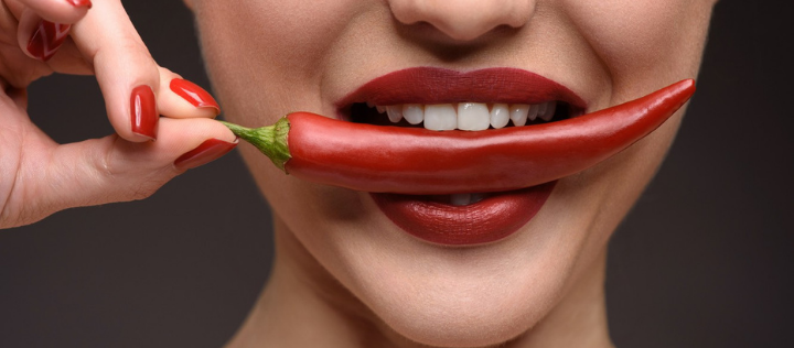 4 EASY WAYS TO SPICE UP THINGS IN THE BEDROOM