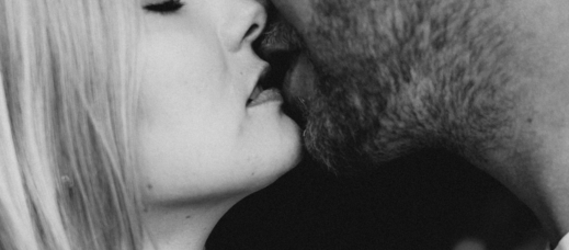 Spice Up Your Sex Life: 5 Rules for a Pleasurable Experience with Sex Toys